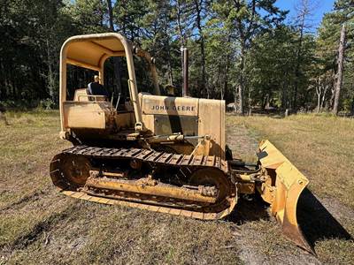 John Deere 450E Dozer