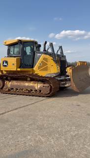 John Deere 850L Dozer