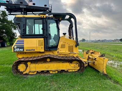 Komatsu D39PX-23 Dozer