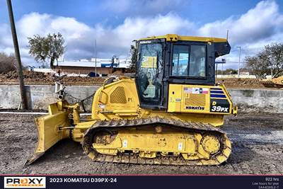 Komatsu D39PX-24 Dozer