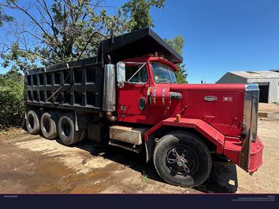 Autocar DK64 Dump Truck