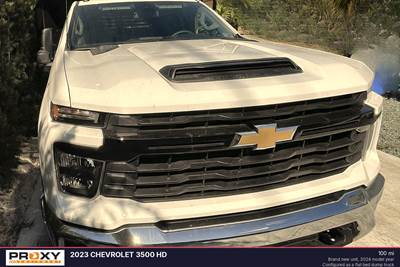 Chevrolet 3500HD Dump Truck