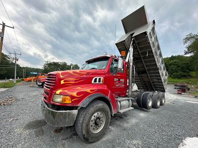 Ford 9500 Dump Truck