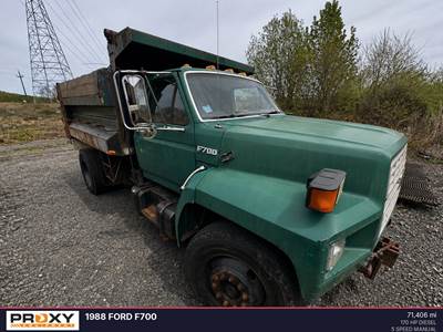 Ford F-700 Dump Truck