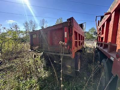 Ford L9000 Dump Truck