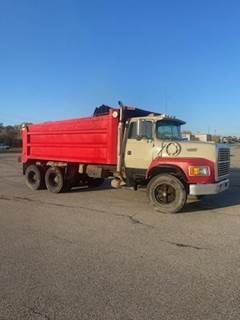 Ford LTS8000 Dump Truck