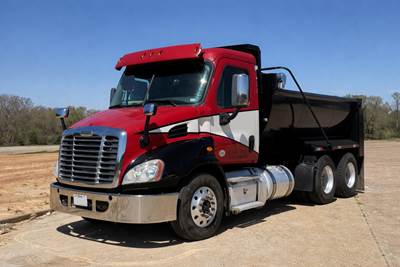 Freightliner Cascadia Dump Truck
