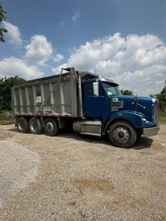 Freightliner Coronado 122 SD Dump Truck