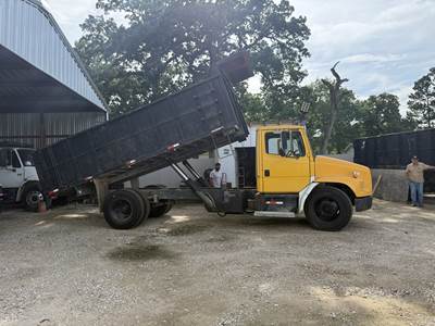 Freightliner FL70 Dump Truck