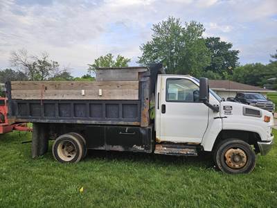 GMC C4500 Dump Truck