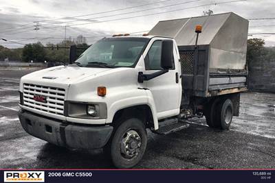 GMC C5500 Dump Truck