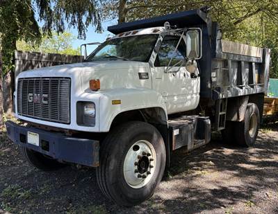 GMC C7500 Dump Truck