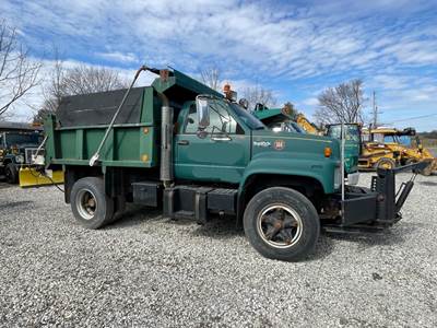 GMC TopKick C7500 Dump Truck