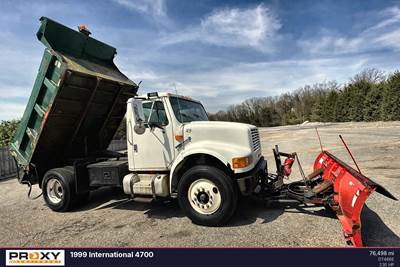 International 4700 Dump Truck