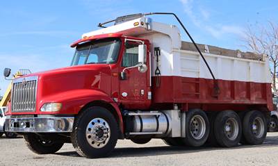 International 5900i Dump Truck