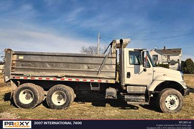 International 7400 Dump Truck