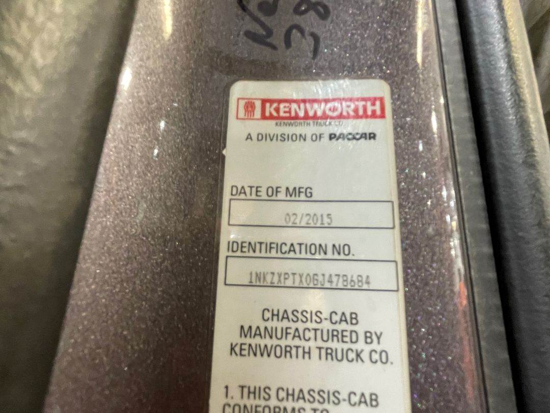 2015 Kenworth Dump Truck For Sale Pittston, PA RWV0L1W071445