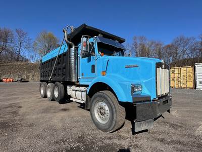 Kenworth T800 Dump Truck