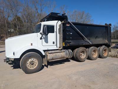 Kenworth T800 Dump Truck