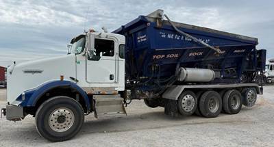 Kenworth T800 Dump Truck