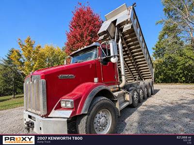 Kenworth T800 Dump Truck