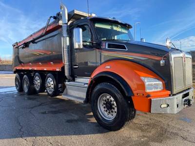 Kenworth T880 Dump Truck