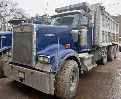 Kenworth W900 Dump Truck