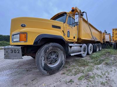 Mack CL713 Dump Truck