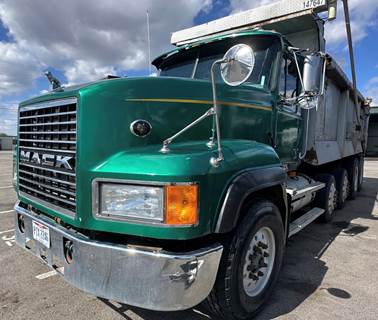 Mack CL713 Dump Truck