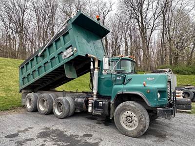 Mack DM690S Dump Truck