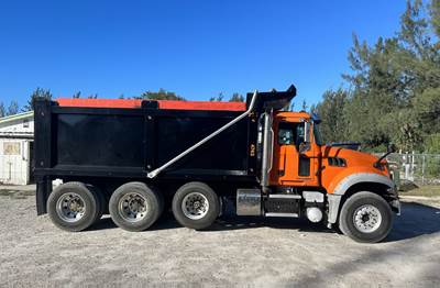 Mack Granite Dump Truck