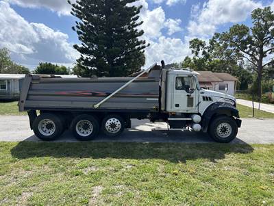 Mack Granite Dump Truck