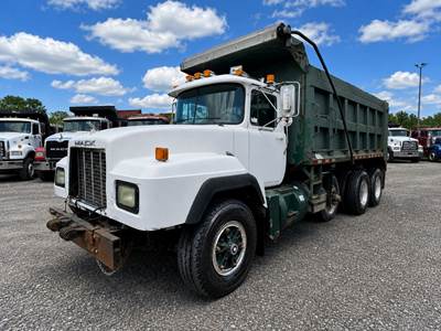 Mack RB688S Dump Truck