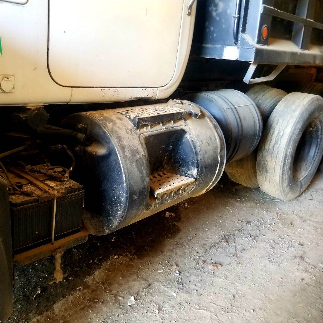 1997 Mack RD690S Dump Truck For Sale Vicksburg, MS RMU0K1V151514