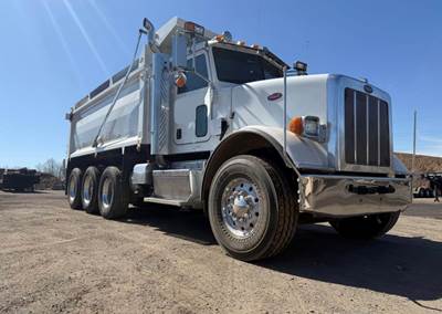 Peterbilt 365 Dump Truck