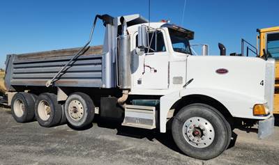 Peterbilt 377 Dump Truck