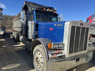 Peterbilt 579 Dump Truck