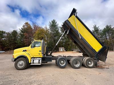 Sterling L9500 Dump Truck