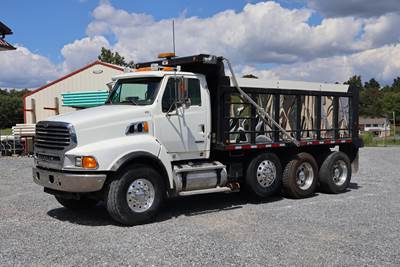Sterling L9500 Dump Truck