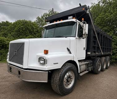 Volvo WG64 Dump Truck