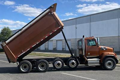 Western Star 4700 Dump Truck