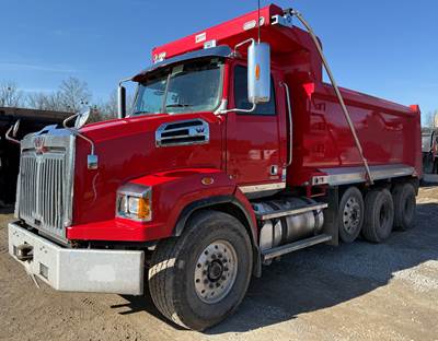 Western Star 4700SB Dump Truck