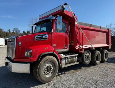 Western Star 4700SB Dump Truck