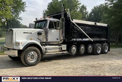 Western Star 4964F Dump Truck