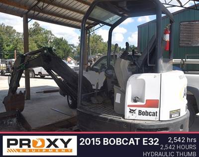 Bobcat E32 Excavator