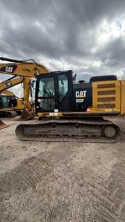Caterpillar 323FL Excavator