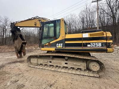 Caterpillar 325BL Excavator