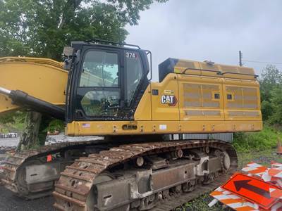 Caterpillar 374 Excavator
