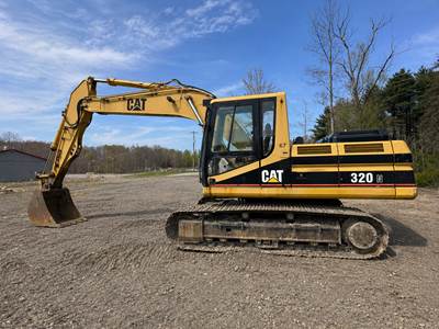 Caterpillar Excavator