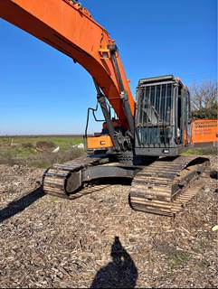 Doosan DX255LC-5 Excavator